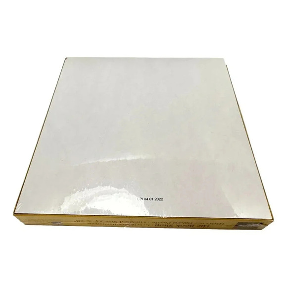 Sunsout Book Shop Jig Saw Puzzle 1000 pieces Delightful New - Picture 2 of 7